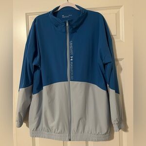 Women’s full zip blue Under Armour jacket size large